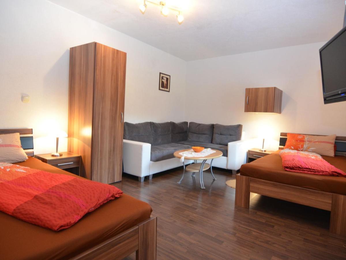 Apartment In Lechbruck Bavaria With Garden ภายนอก รูปภาพ