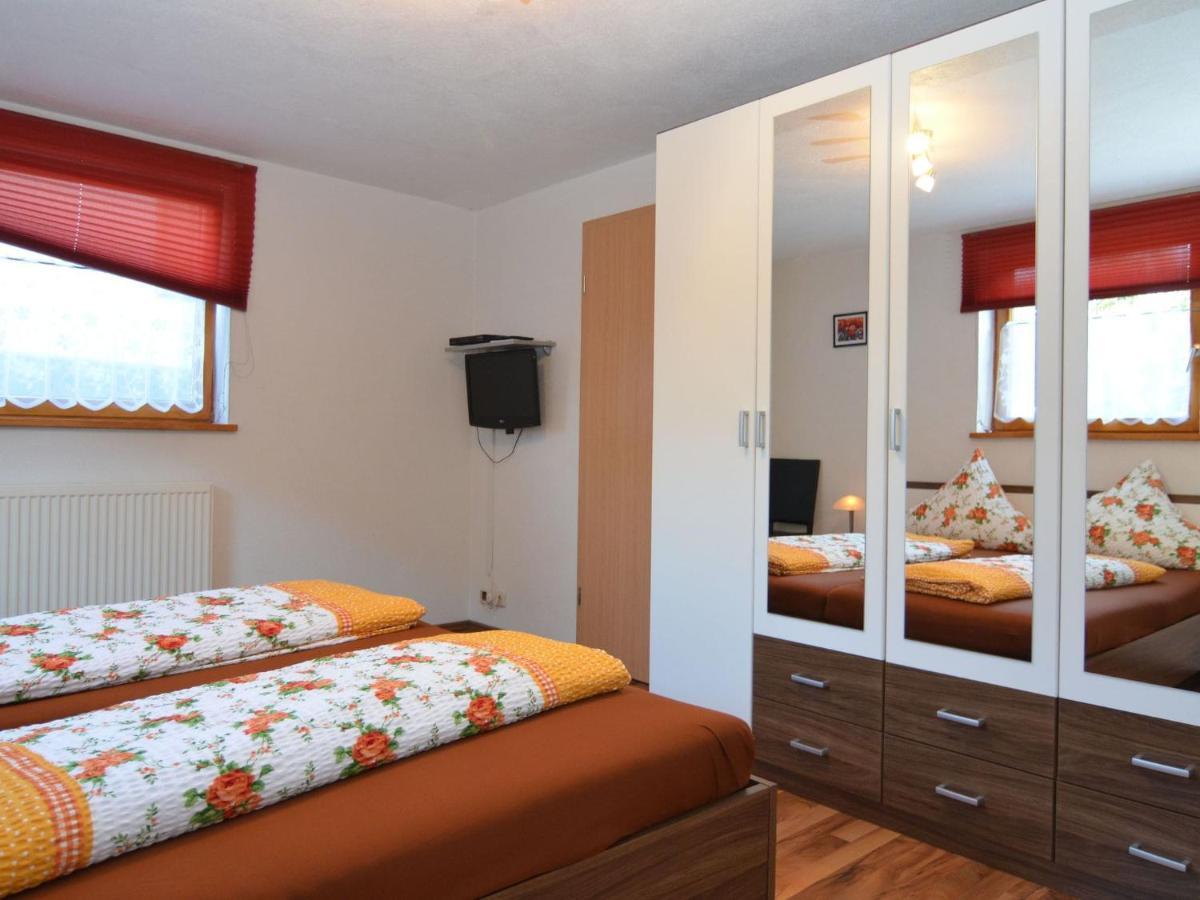Apartment In Lechbruck Bavaria With Garden ภายนอก รูปภาพ